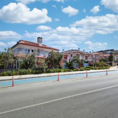 Enjoy The * Çeşme
